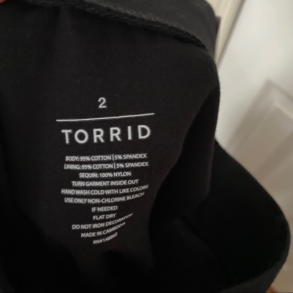 TORRID Black Sequin Leggings Size 2 NWT - Picture 5 of 5